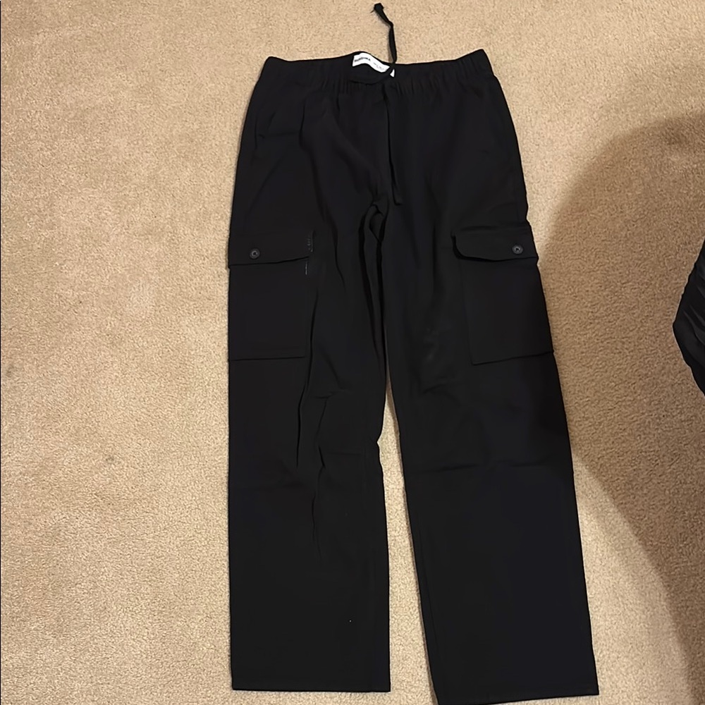Bershka Men's Black Cargo Pants